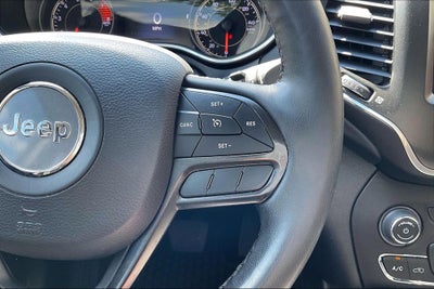 2022 Jeep Cherokee Trailhawk