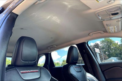 2022 Jeep Cherokee Trailhawk