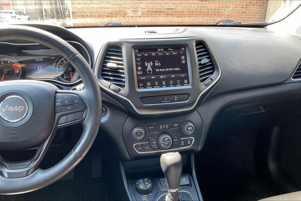 2022 Jeep Cherokee Trailhawk