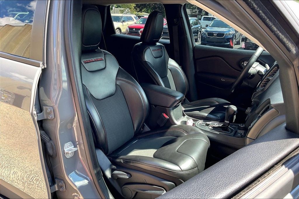 2022 Jeep Cherokee Trailhawk