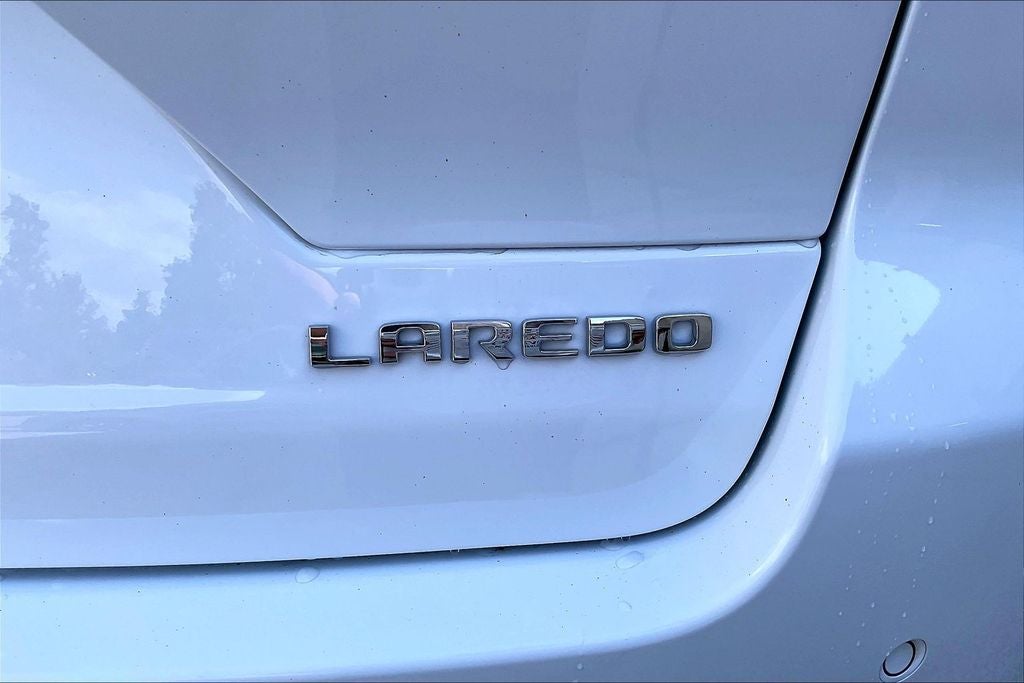 2023 Jeep Grand Cherokee Laredo