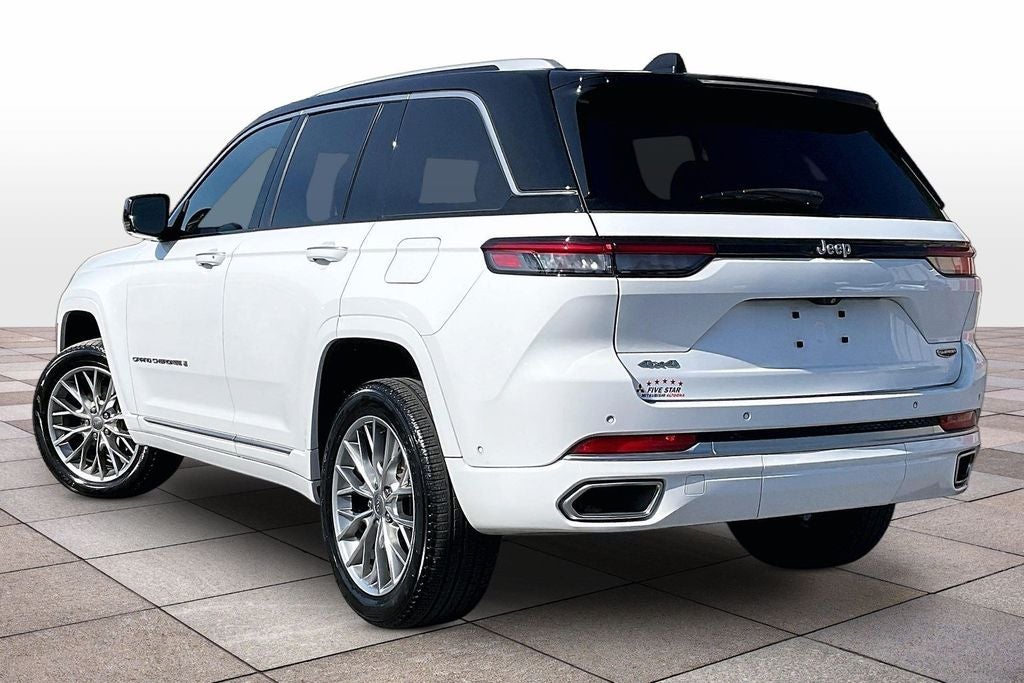 2023 Jeep Grand Cherokee Summit