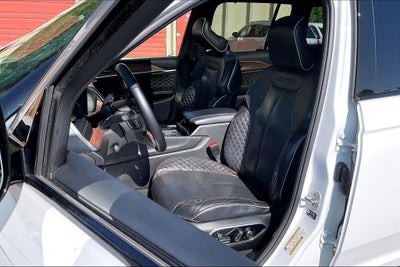 2023 Jeep Grand Cherokee Summit