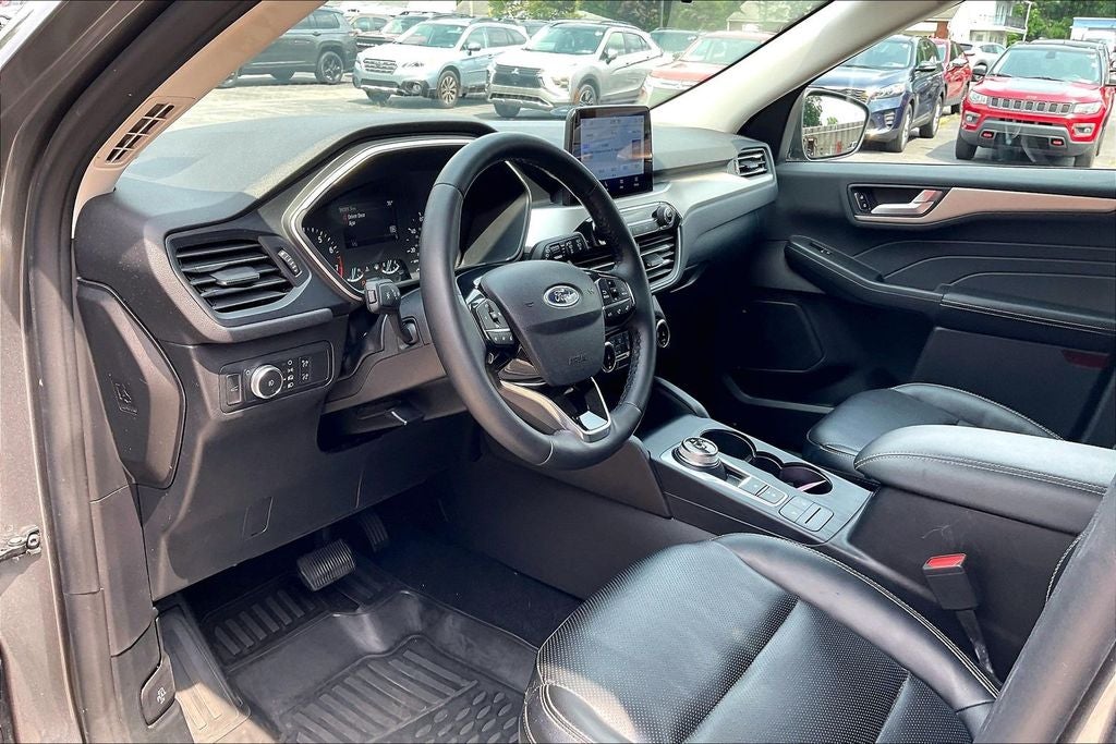 2022 Ford Escape SEL