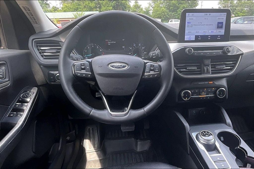 2022 Ford Escape SEL