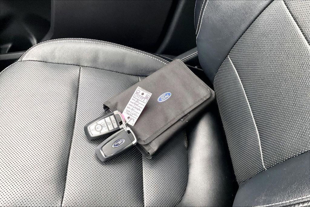 2020 Ford Escape Titanium