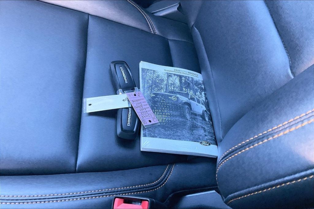 2023 Ford Bronco Badlands 2.7L V6