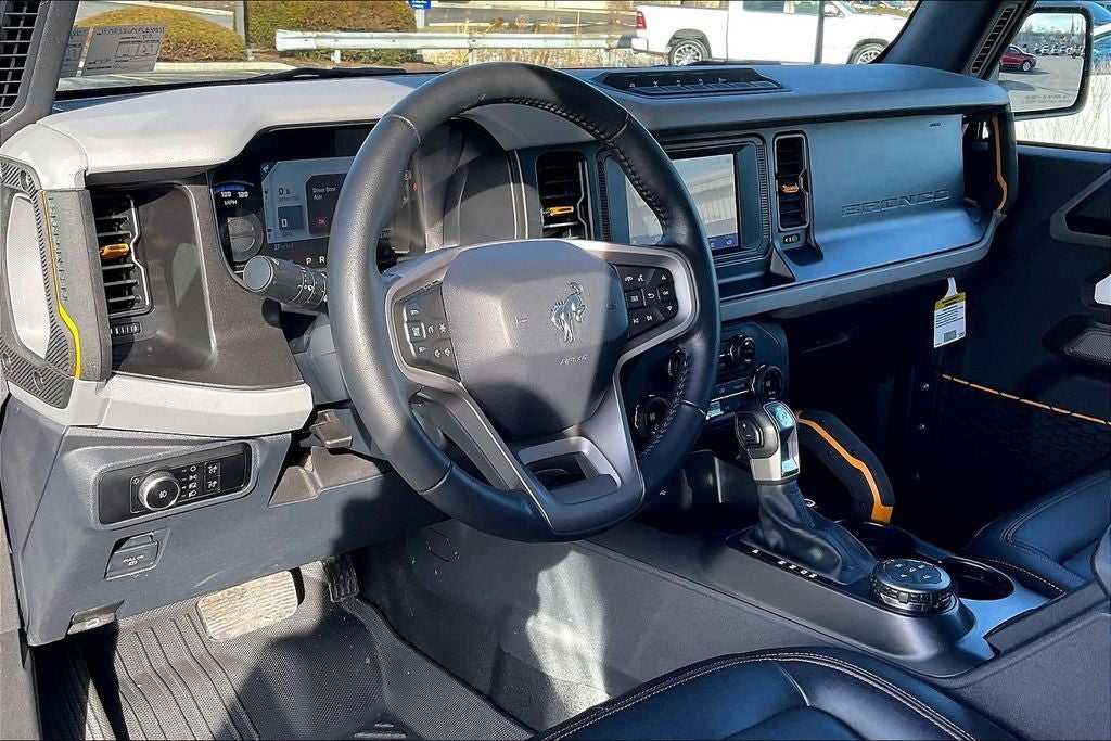 2023 Ford Bronco Badlands 2.7L V6