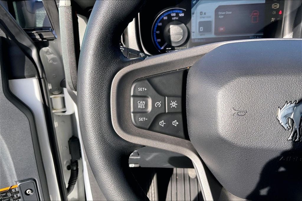 2023 Ford Bronco Badlands 2.7L V6