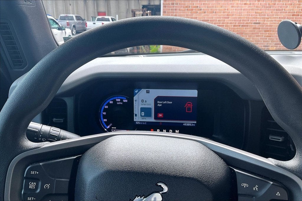 2023 Ford Bronco Base