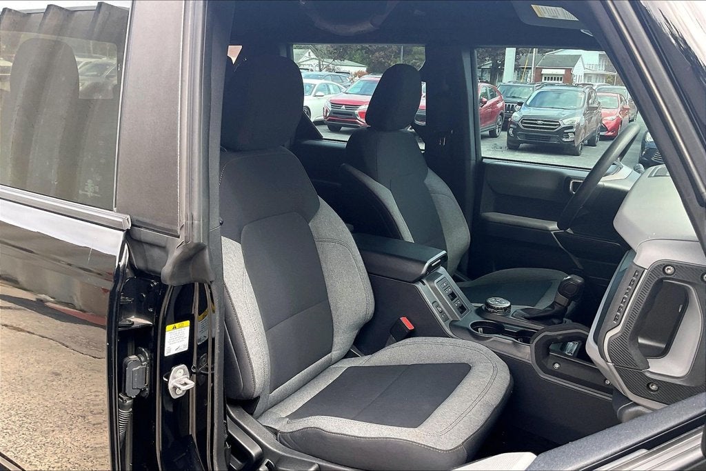 2023 Ford Bronco Base