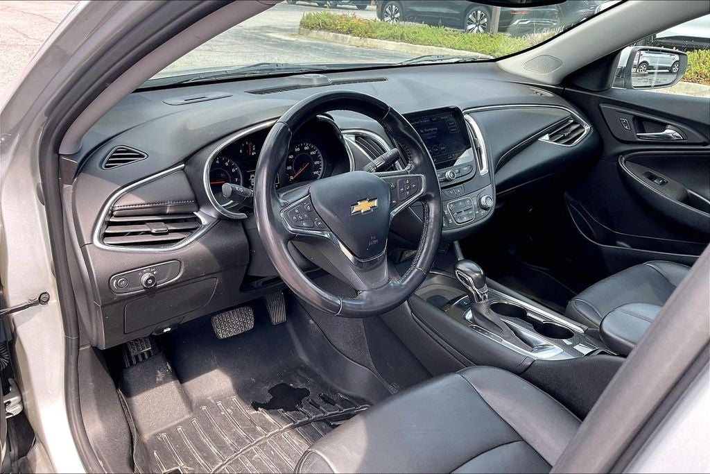 2021 Chevrolet Malibu LT Sport