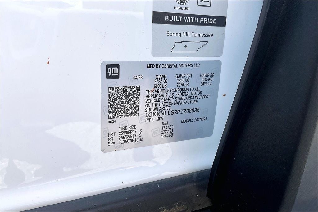 2023 GMC Acadia AT4