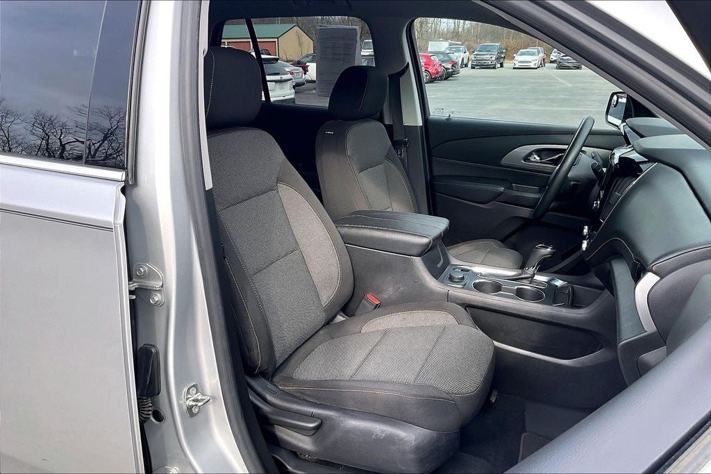 2018 Chevrolet Traverse LS