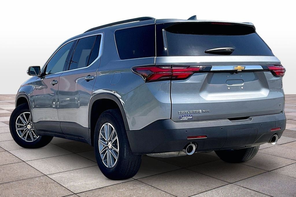 2023 Chevrolet Traverse LT Leather