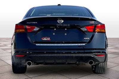 2023 Nissan Altima 2.5 SR Premium AWD