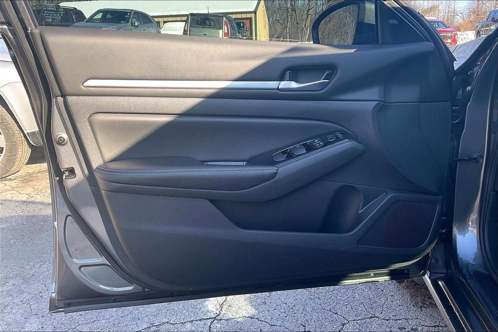 2023 Nissan Altima 2.5 SV AWD