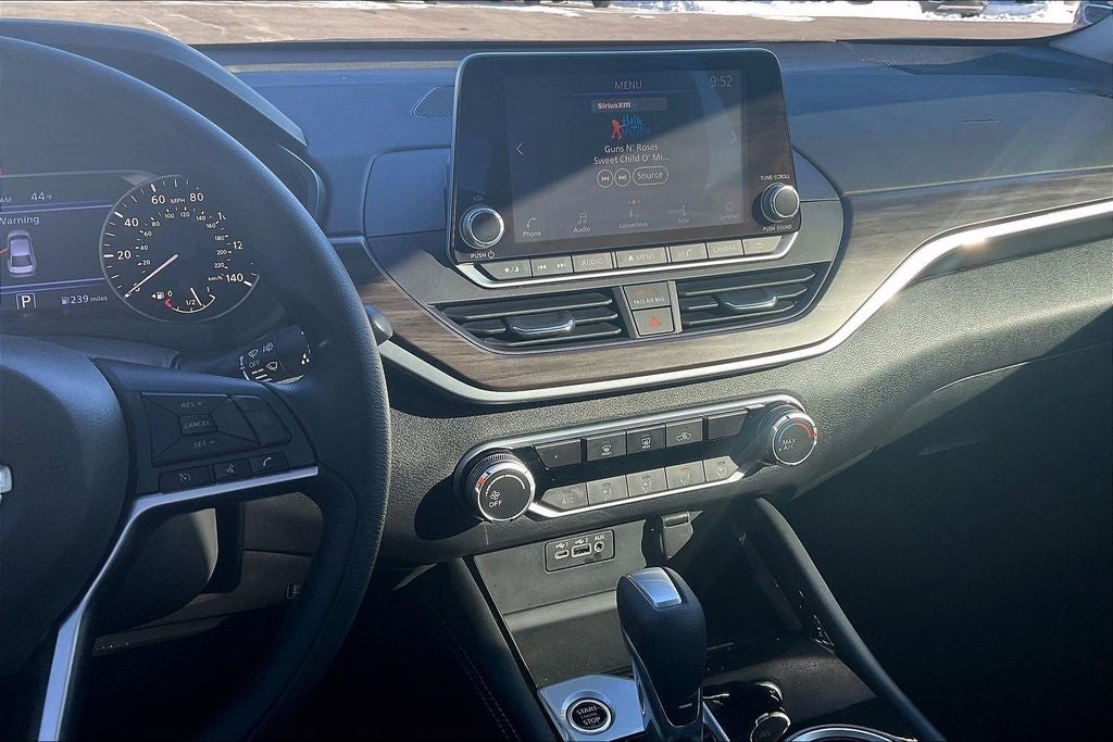 2023 Nissan Altima 2.5 SV AWD