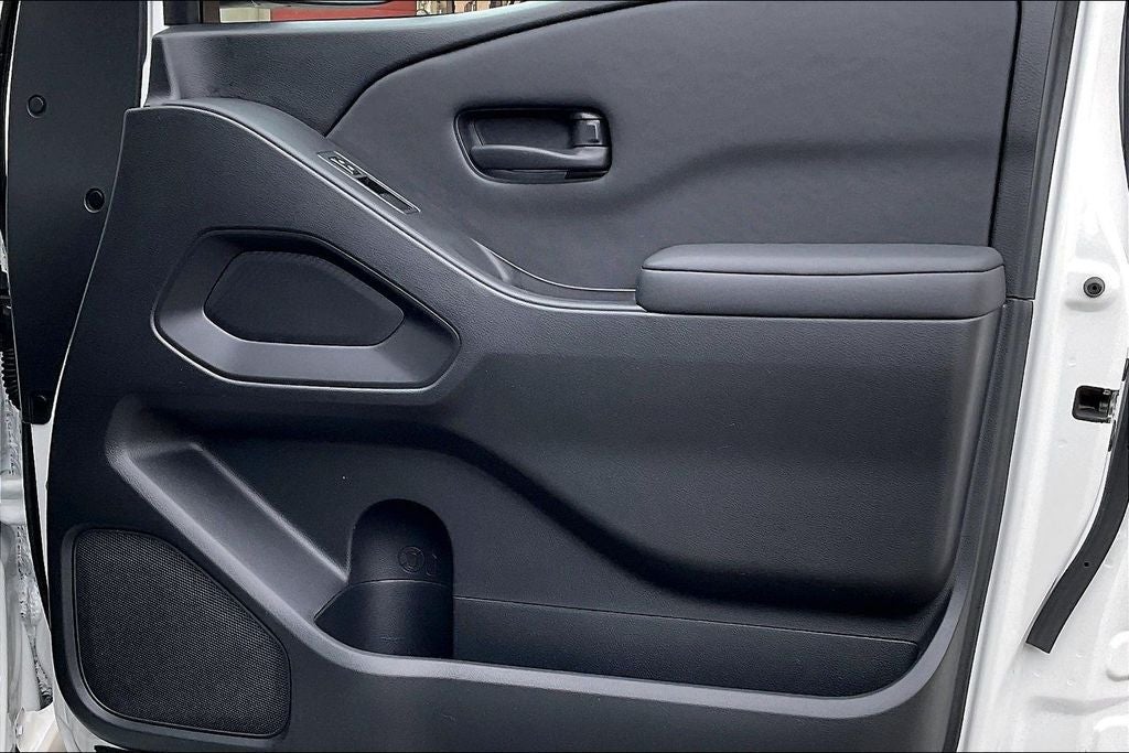 2024 Nissan Frontier S w/Tech