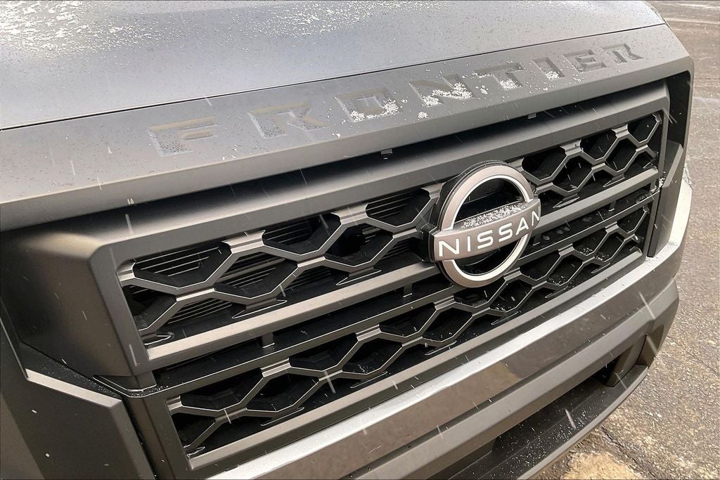 2022 Nissan Frontier S w/Tech Pack