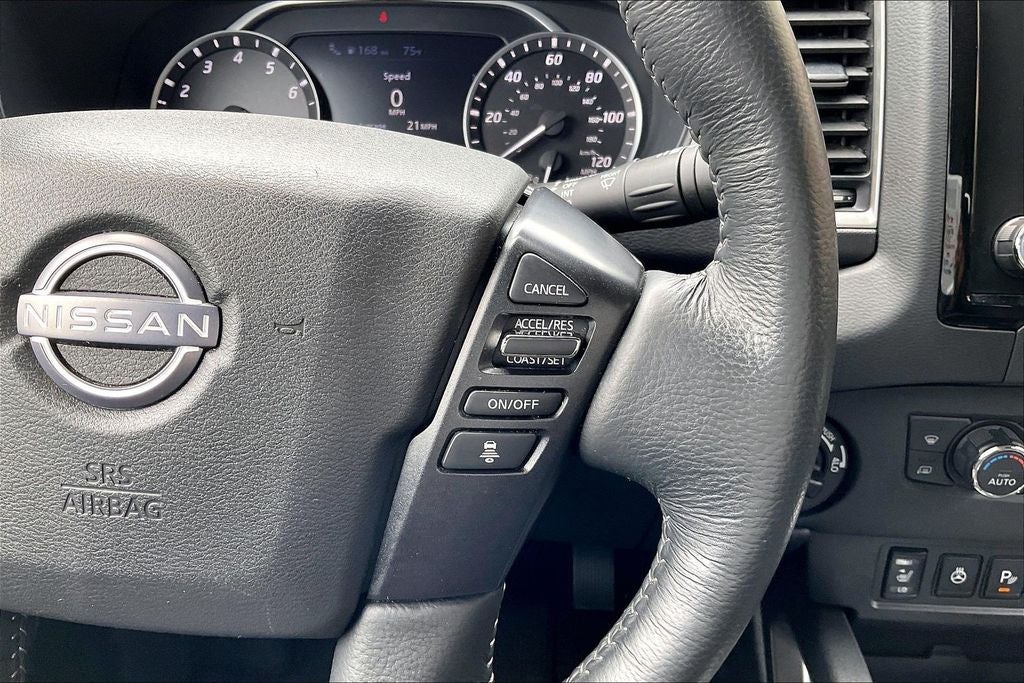 2023 Nissan Frontier SV