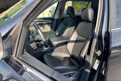 2023 Volkswagen Atlas 2.0T SE w/Technology