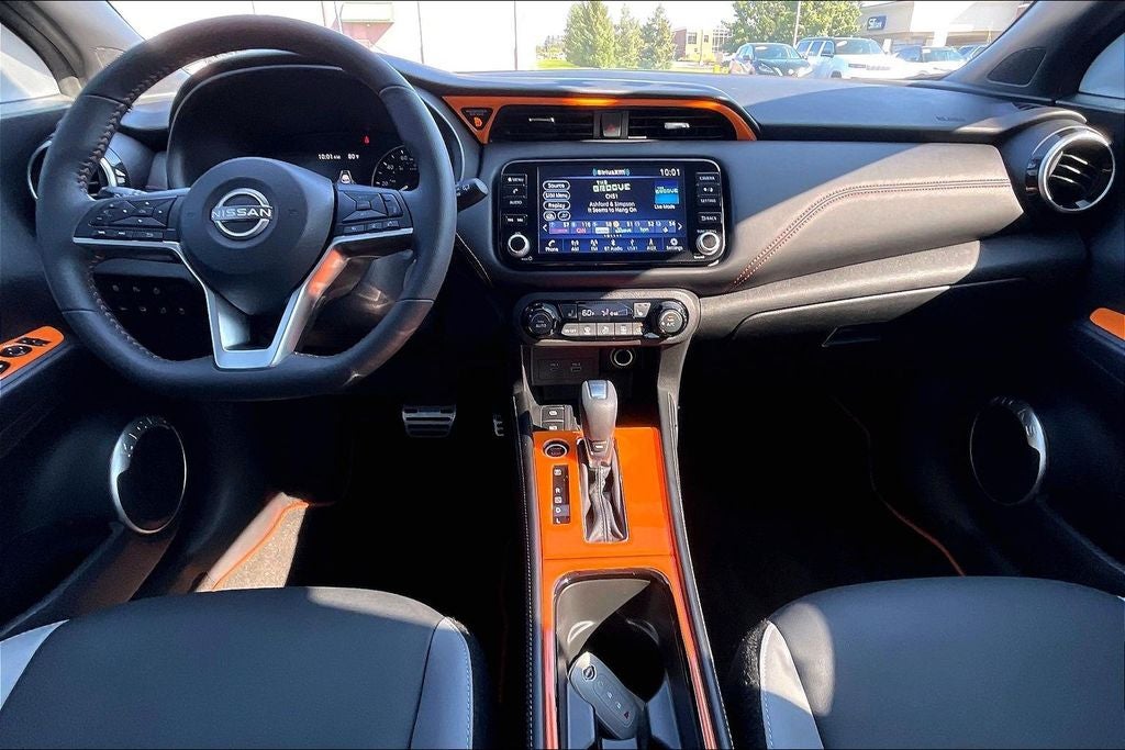 2023 Nissan Kicks SR Premium