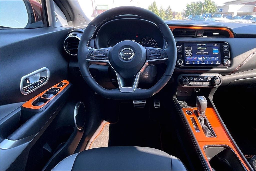 2023 Nissan Kicks SR Premium