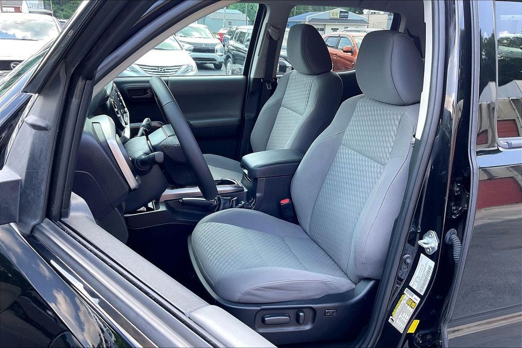 2021 Toyota Tacoma SR5 V6