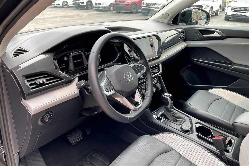 2023 Volkswagen Taos 1.5T SEL