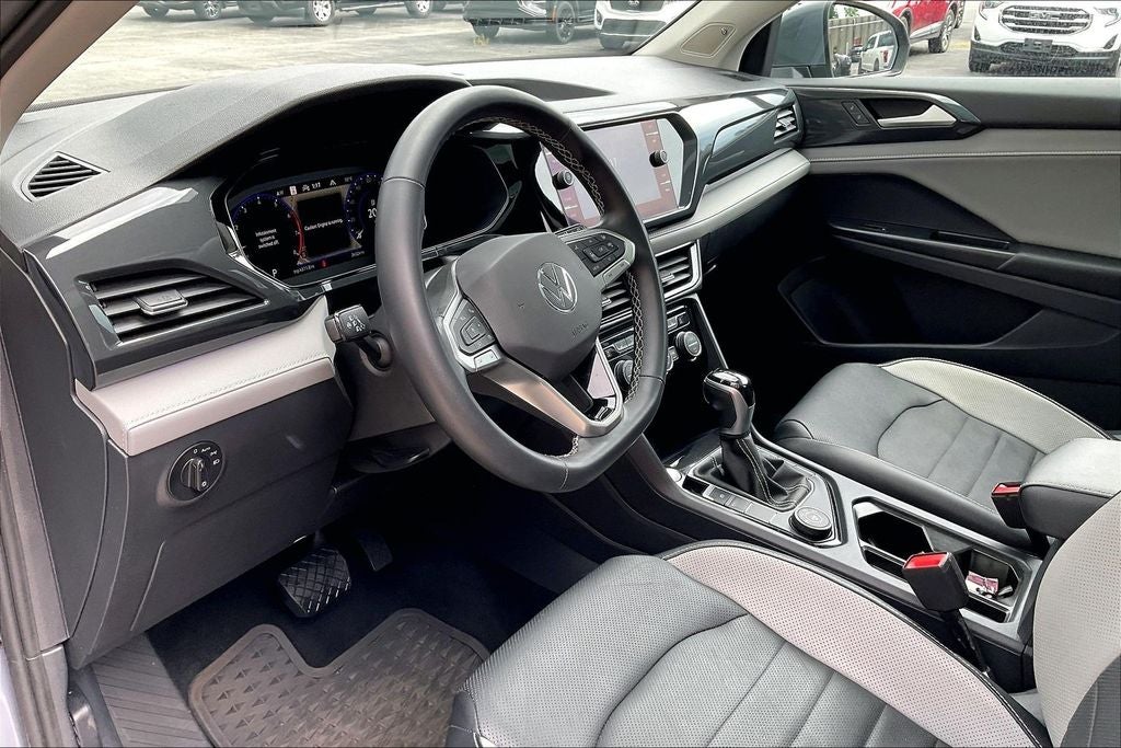 2022 Volkswagen Taos 1.5T SEL