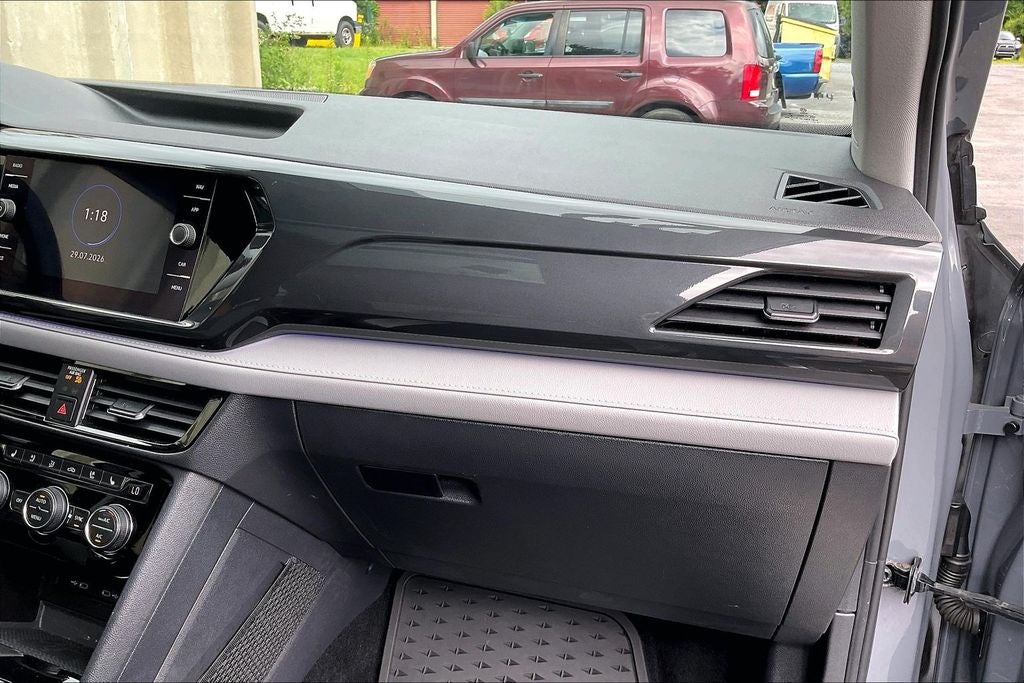 2022 Volkswagen Taos 1.5T SEL