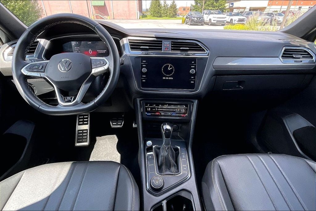 2023 Volkswagen Tiguan 2.0T SE R-Line Black