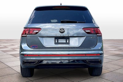 2023 Volkswagen Tiguan 2.0T SE R-Line Black