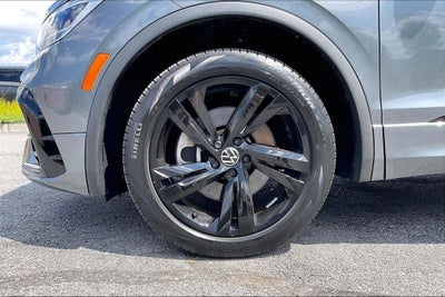 2023 Volkswagen Tiguan 2.0T SE R-Line Black