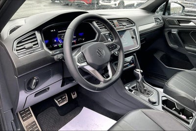2023 Volkswagen Tiguan 2.0T SE R-Line Black