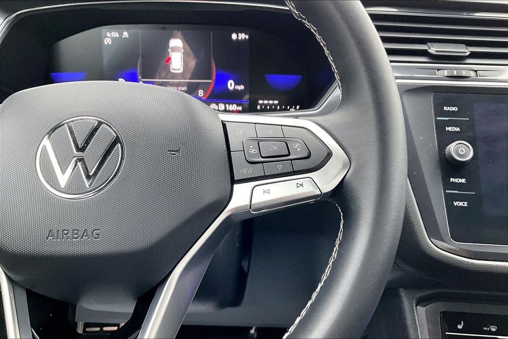 2023 Volkswagen Tiguan 2.0T SE R-Line Black