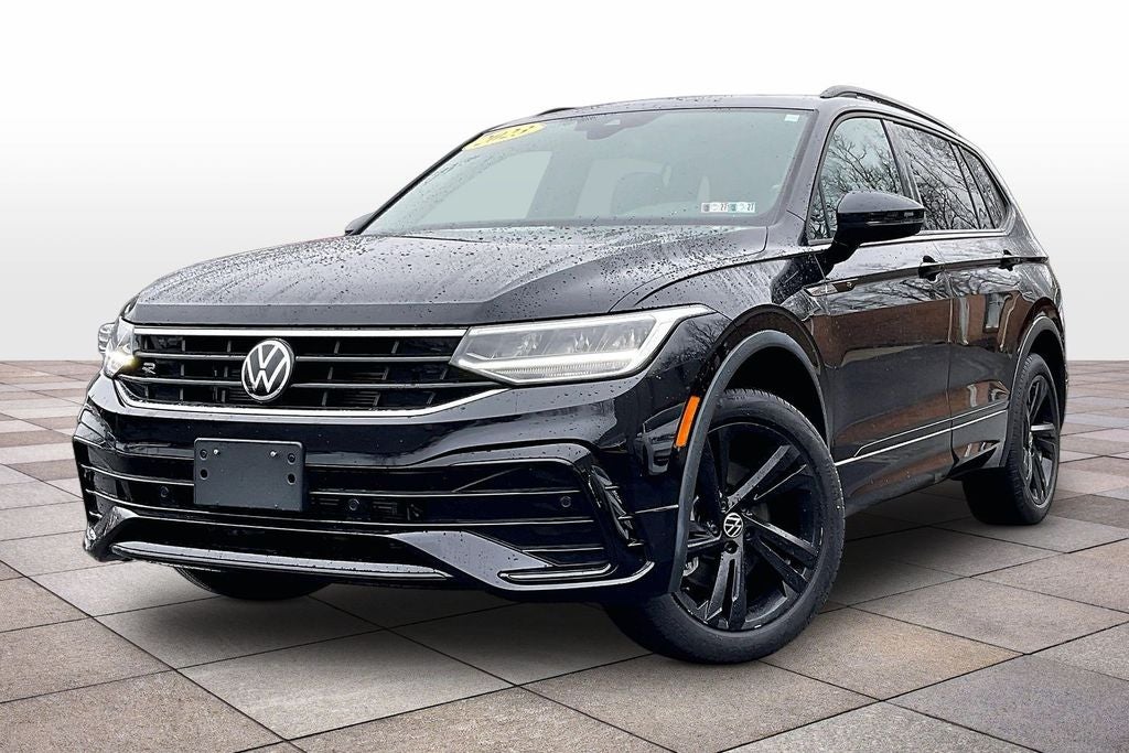 2023 Volkswagen Tiguan 2.0T SE R-Line Black