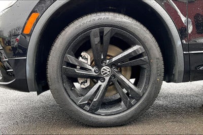 2023 Volkswagen Tiguan 2.0T SE R-Line Black