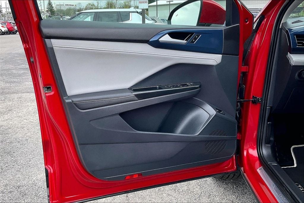 2024 Volkswagen Taos 1.5T SE