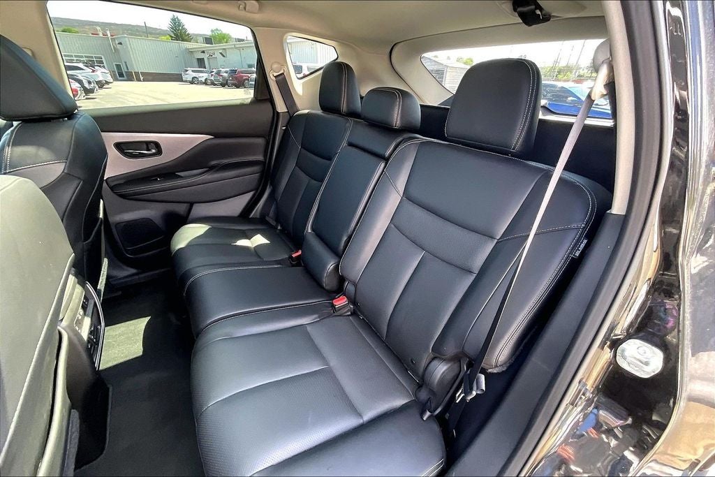 2023 Nissan Murano SL