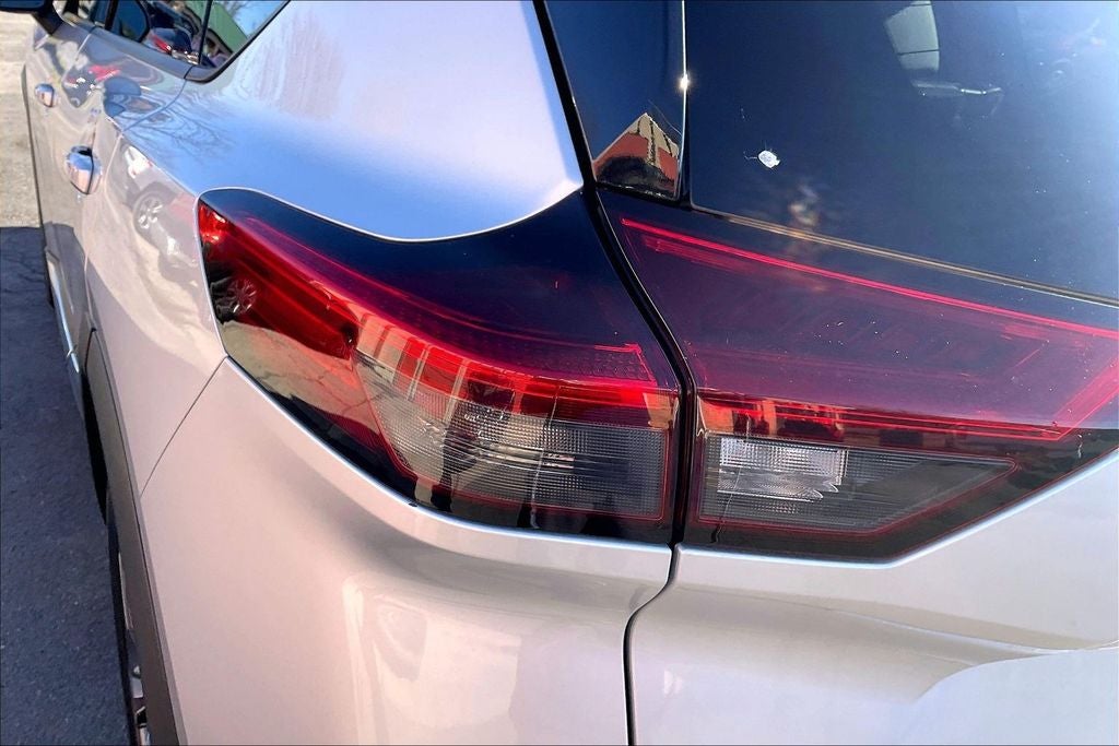 2022 Nissan Rogue SL Premium