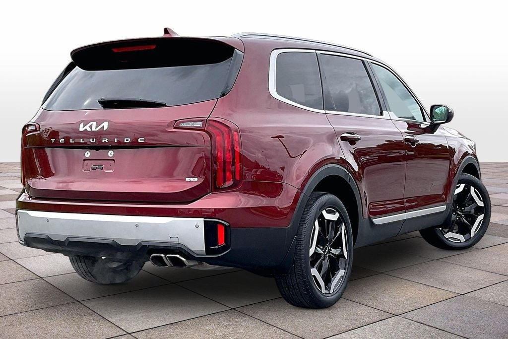 2023 Kia Telluride S w/Sunroof