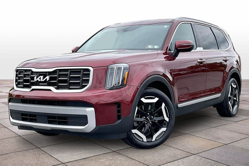 2023 Kia Telluride S w/Sunroof