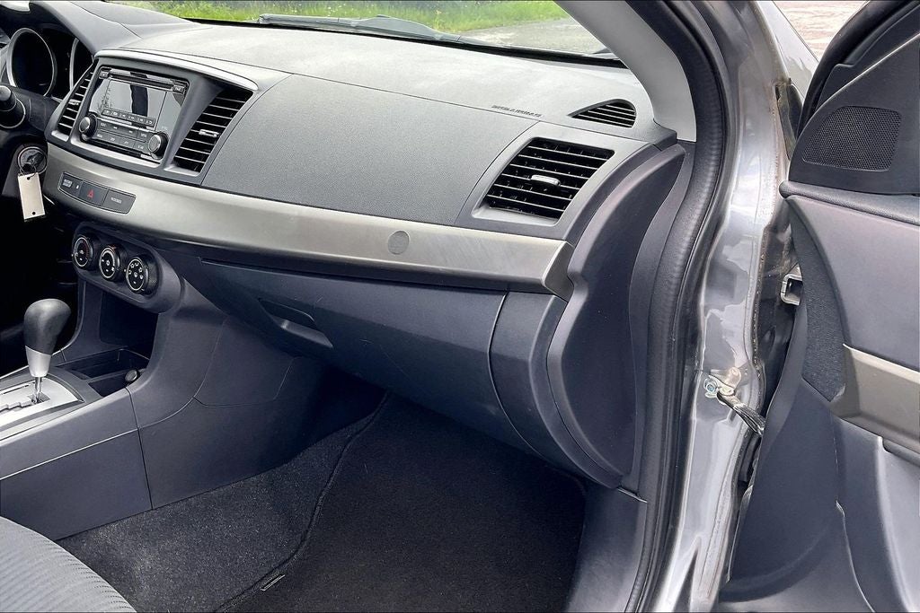 2015 Mitsubishi Lancer ES