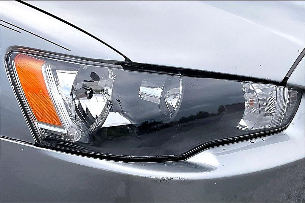 2015 Mitsubishi Lancer ES