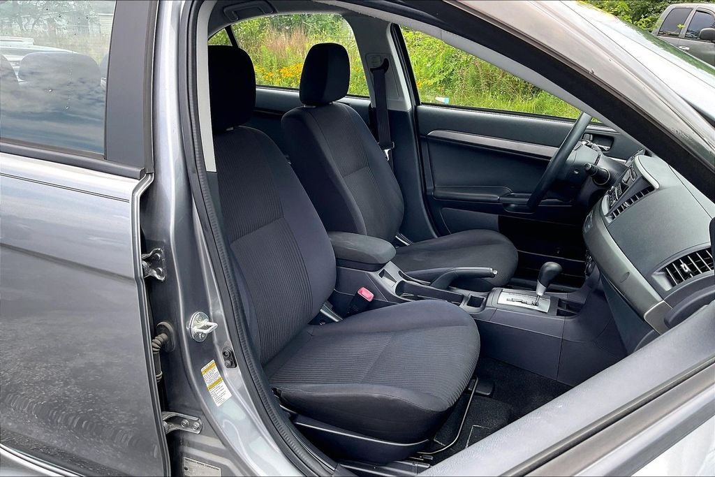 2015 Mitsubishi Lancer ES
