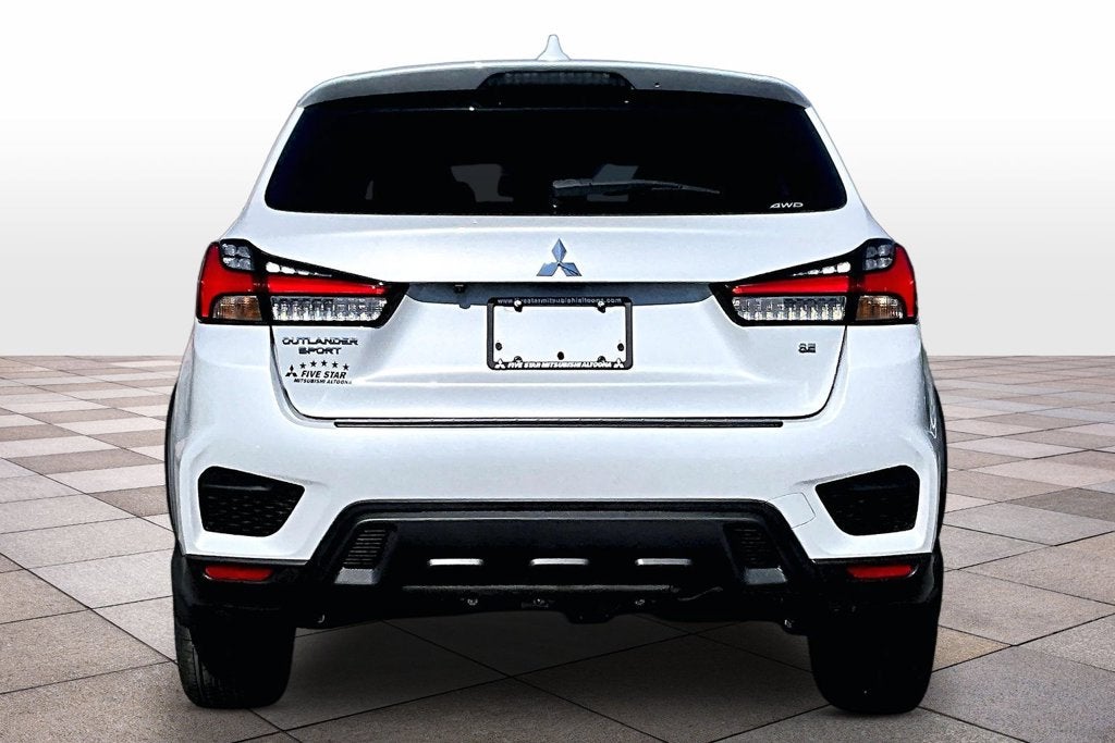2027 Mitsubishi Outlander Sport 2.0 SE