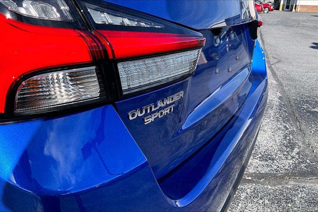 2027 Mitsubishi Outlander Sport 2.0 LE