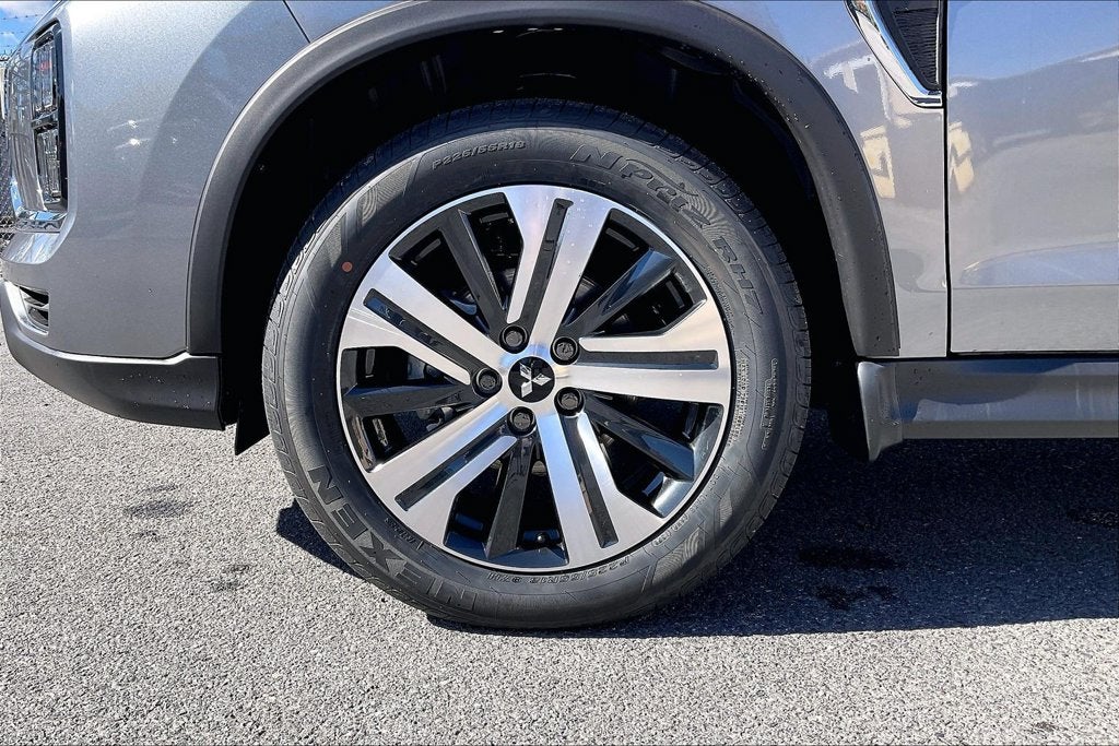 2027 Mitsubishi Outlander Sport 2.0 SE